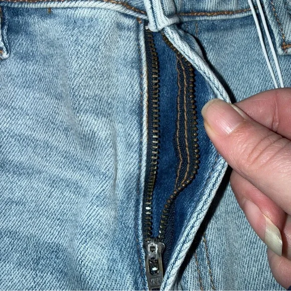 Carly Jeans Brooke Slim Straight Leg Jeans women’s sz 7 Light Wash stretch nwt - Picture 11 of 16